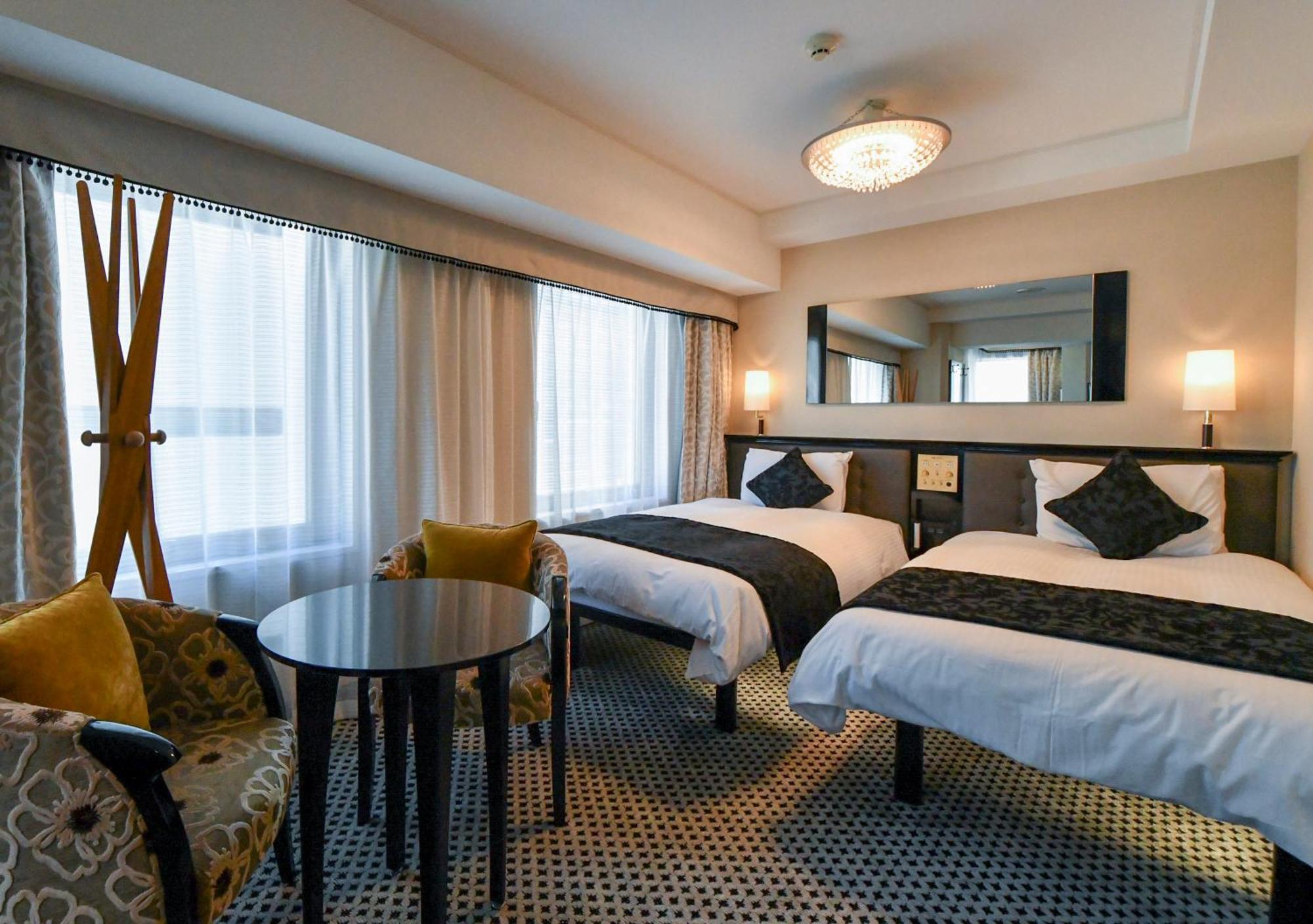 Apa Hotel Shimbashi Onarimon Tokyo Exterior photo