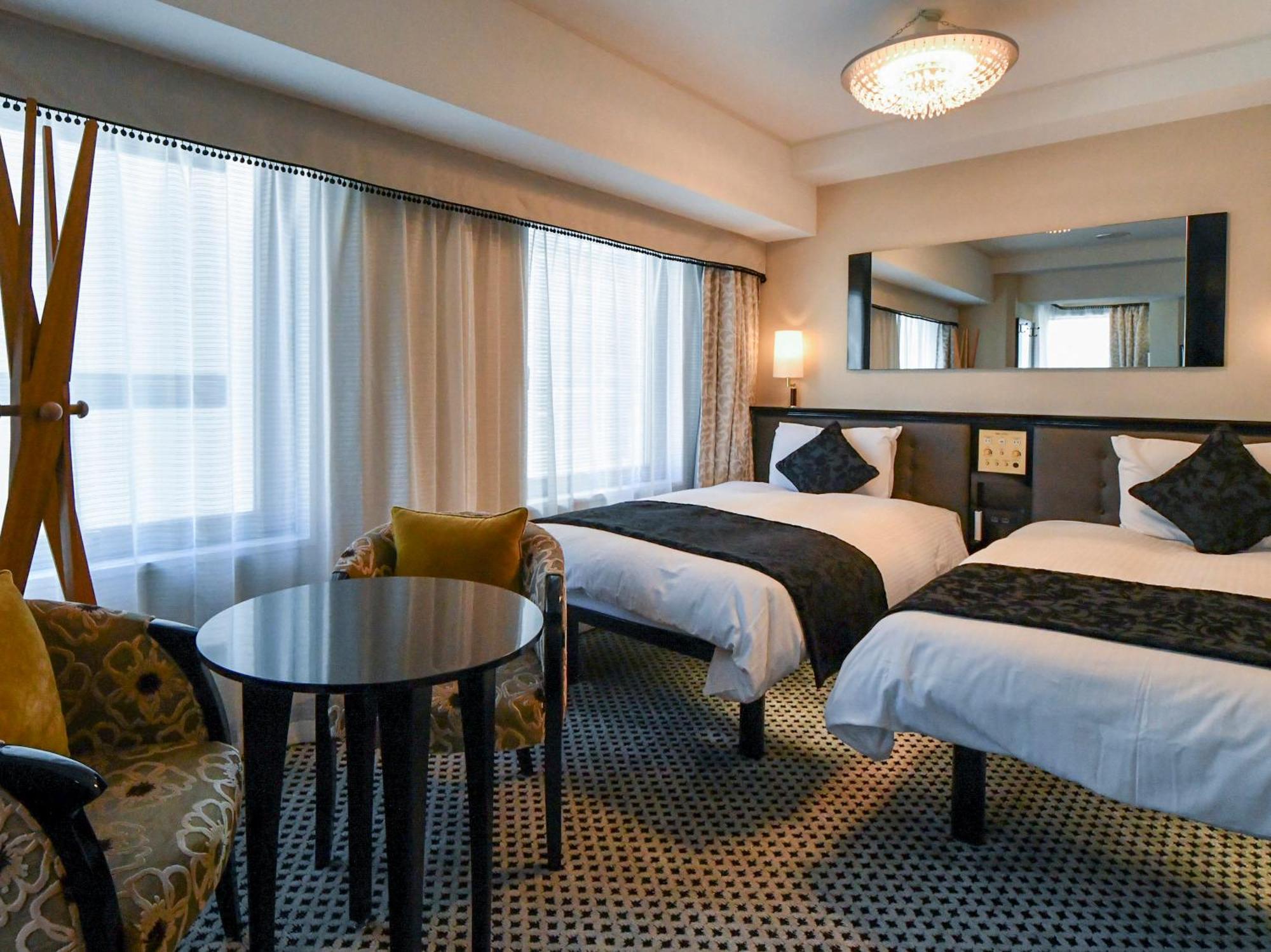Apa Hotel Shimbashi Onarimon Tokyo Exterior photo